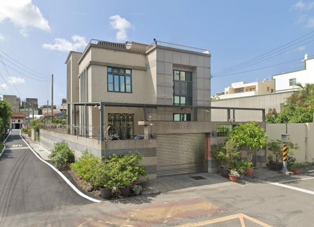 沙鹿區法拍屋福德路大地坪獨棟車庫透天優室法拍林小陽