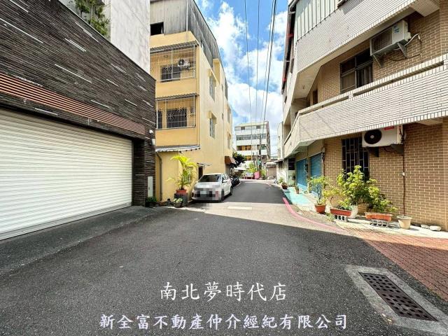 東區透天-9