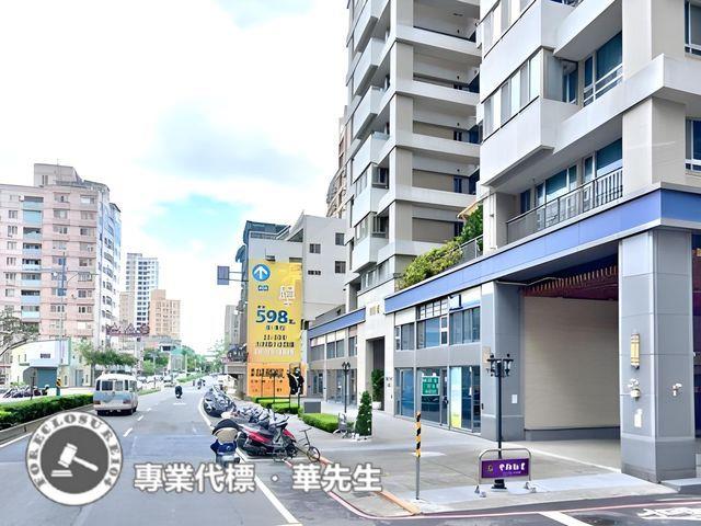 八里大樓法拍-8