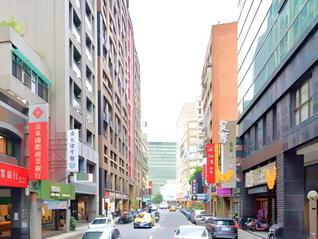 台北中山區法拍大樓-4