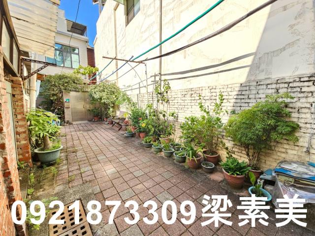 中西區透天-9
