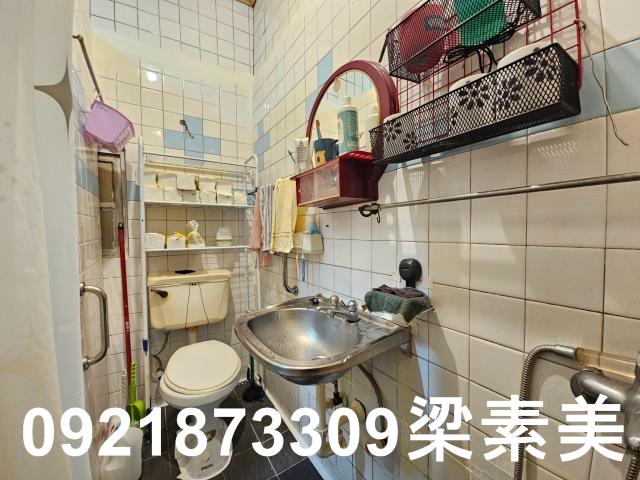 中西區透天-6