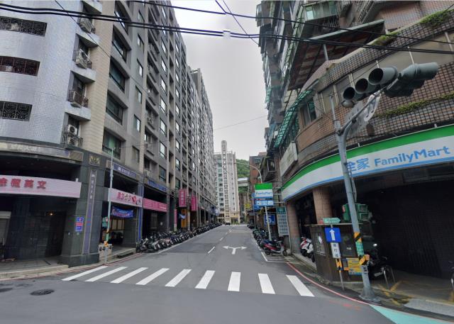 新北新莊法拍大樓-10