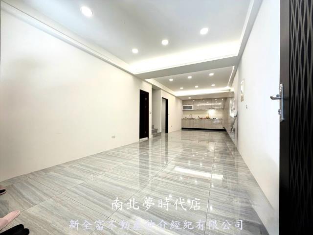 台南安南透天-1