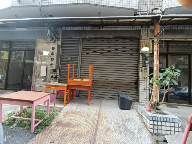 東區透天_店面-1