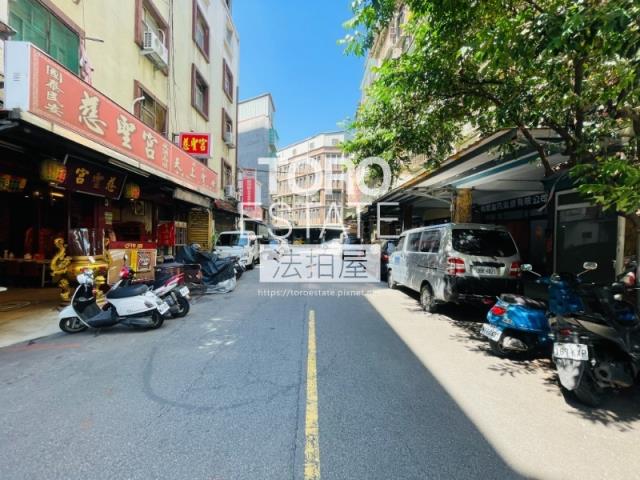 三重拍賣透天-7