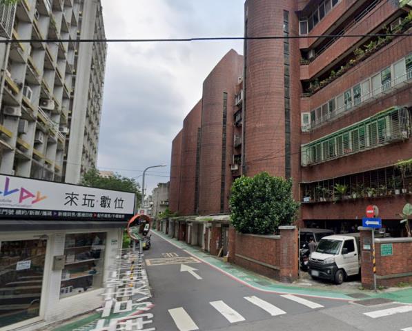 台北法拍華廈-12