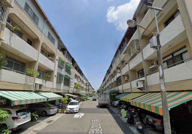 東區法拍透天-4