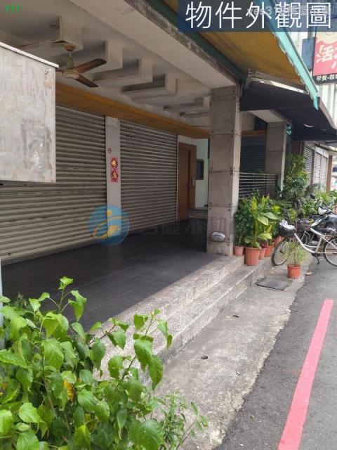 新興區透天_店面-6