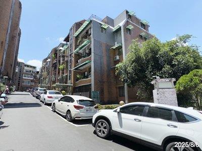 新店拍賣公寓_邊間一樓-4