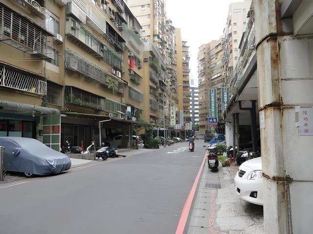 信義區大樓法拍-2