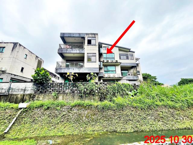 礁溪漳福路龍潭湖別墅