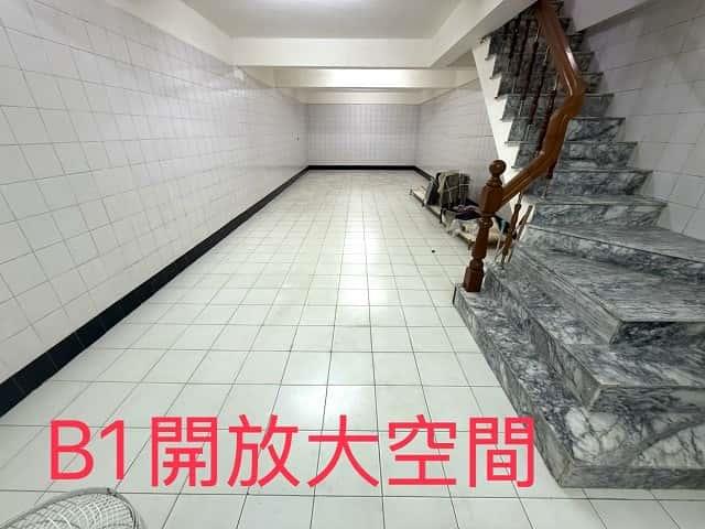台南安平透天-11