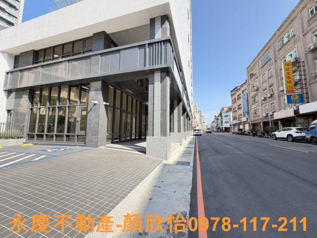 新竹竹北店面-14