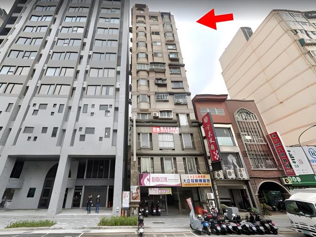東區大樓法拍-4