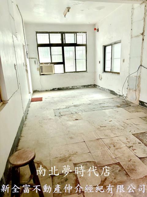高雄鹽埕透天-5