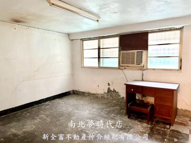 高雄鹽埕透天-6