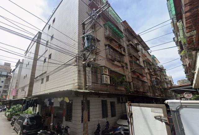 土城華廈法拍-3