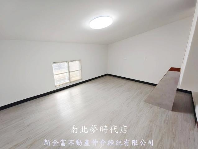 南區透天-11