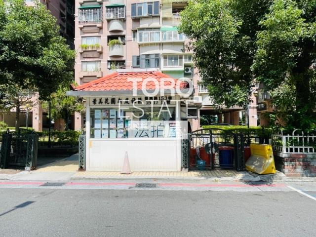 台北文山區法拍大樓-2