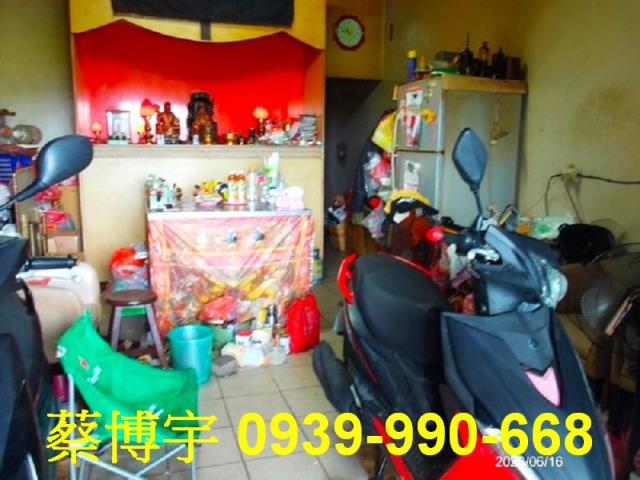 溪湖法拍屋大突巷透天