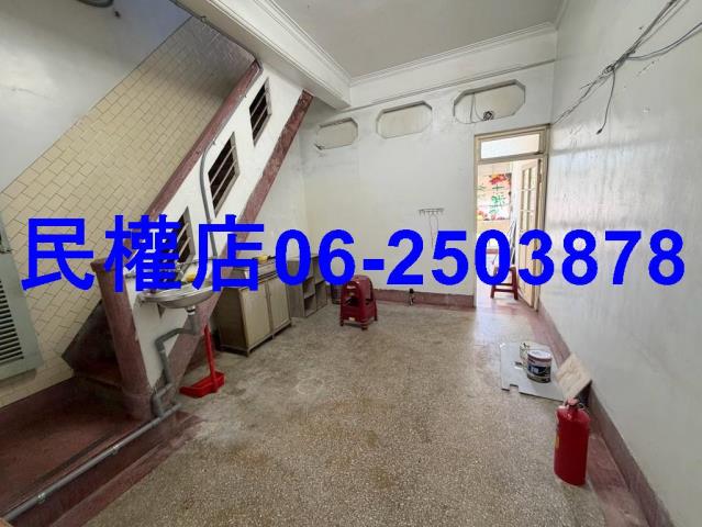 中西區透天-12