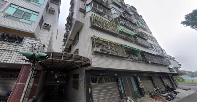 安平拍賣大樓_店面-5