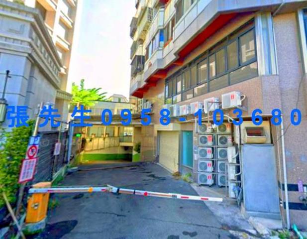 西屯華廈法拍-2