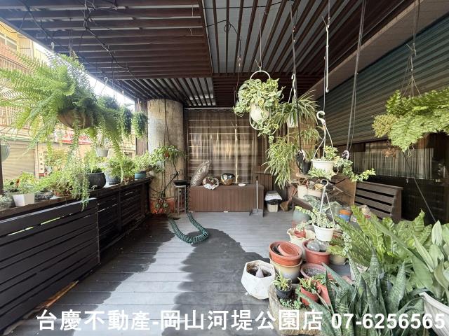 岡山大樓_店面-15