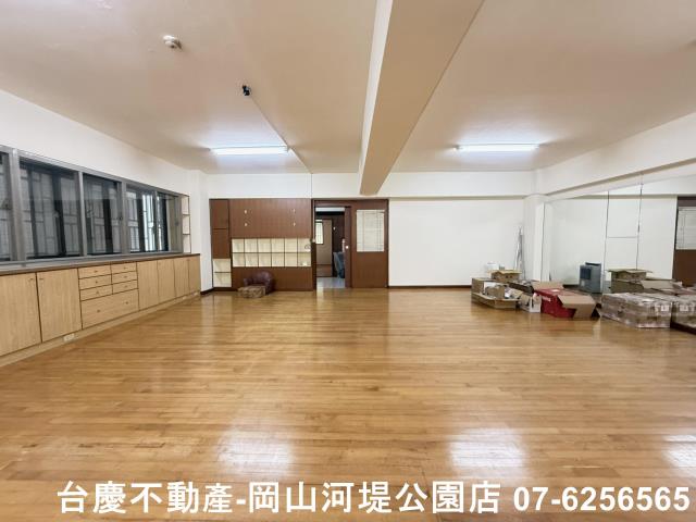 岡山大樓_店面-9