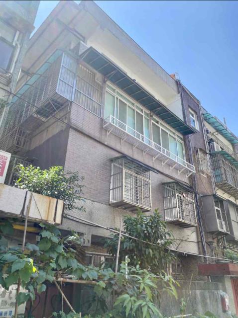 台北法拍公寓_邊間三樓-4