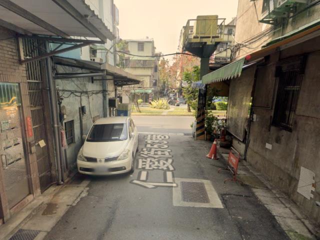 三重法拍公寓_二樓附增建-6