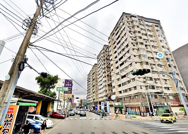 豐邑馬可波羅四房平車