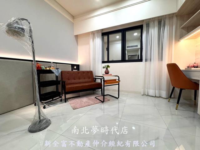 高雄鹽埕透天-9