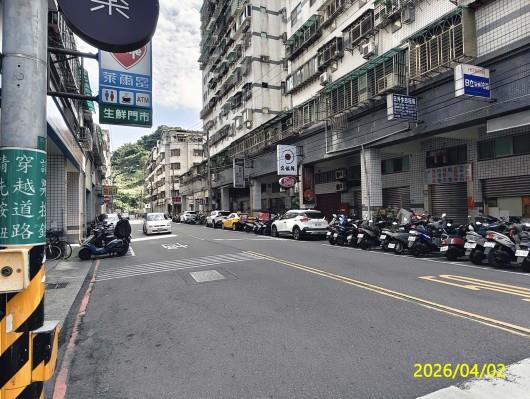 新店大樓_華廈_邊間低公設比法拍-8