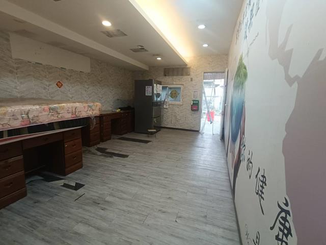 東區透天_店面-3