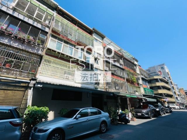 信義區拍賣公寓-4