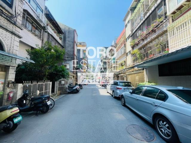 信義區拍賣公寓-6