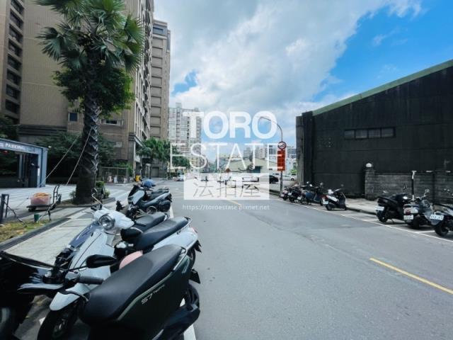 汐止大樓法拍-7