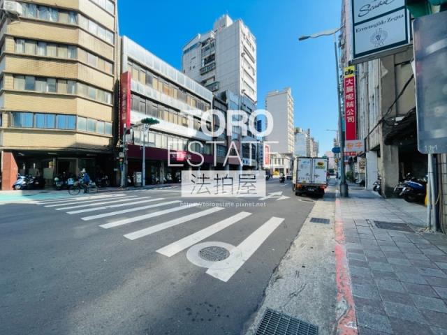 台北大同區法拍大樓-8