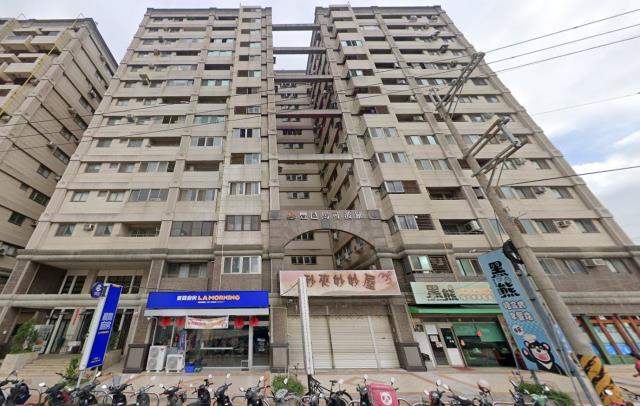 苗栗頭份法拍大樓-1