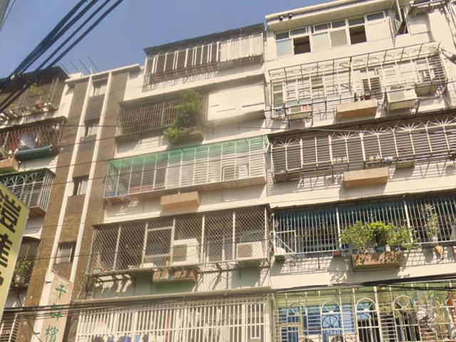 蘆洲拍賣公寓-3