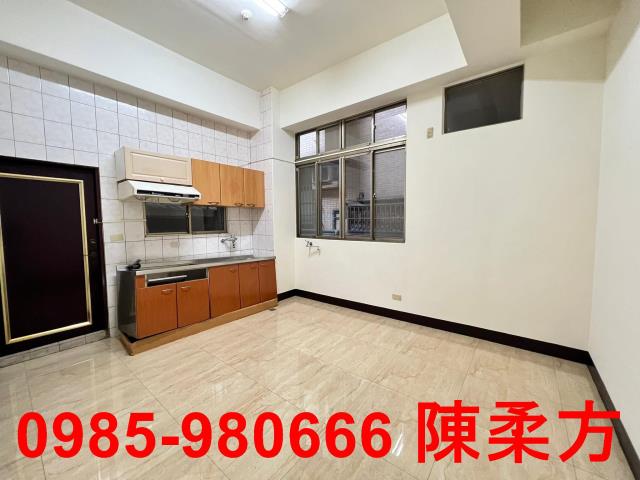 嘉義西區華廈_店面-8