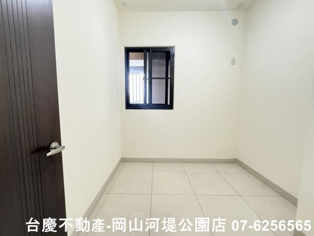 高雄仁武大樓-4