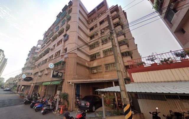 鳳山華廈法拍-3