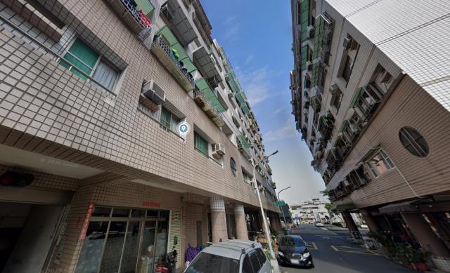 鳳山華廈法拍-7