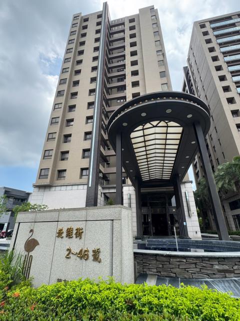高雄鳳山大樓法拍-4