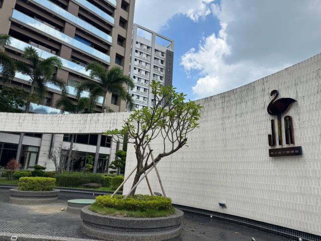 高雄鳳山大樓法拍-5