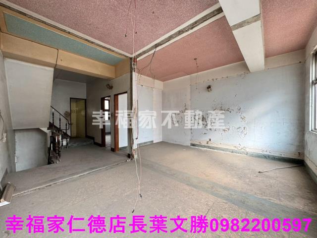 中西區透天-9