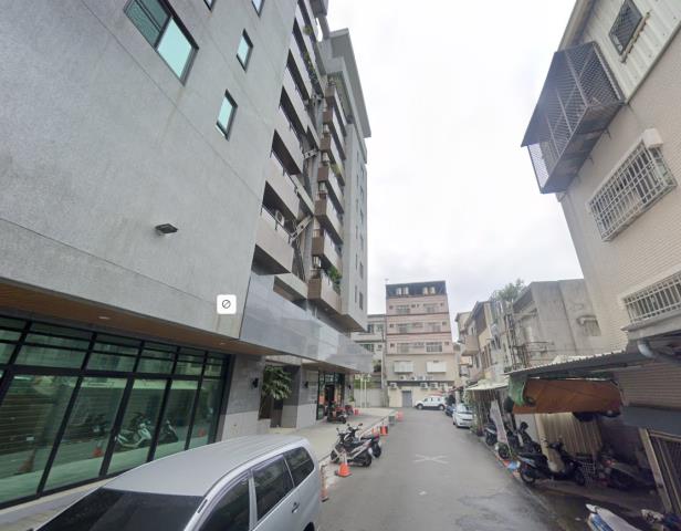 東區法拍華廈-6